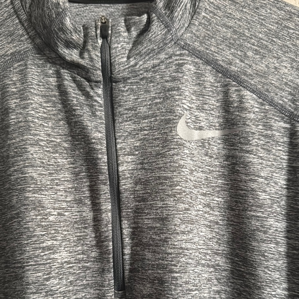 Nike Heathered Gray Long Sleeve Pullover - Picture 3 of 6